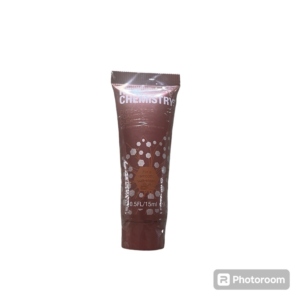 REAL CHEMISTRY Fresh-start foaming cleanser Travel Sample Size NEW